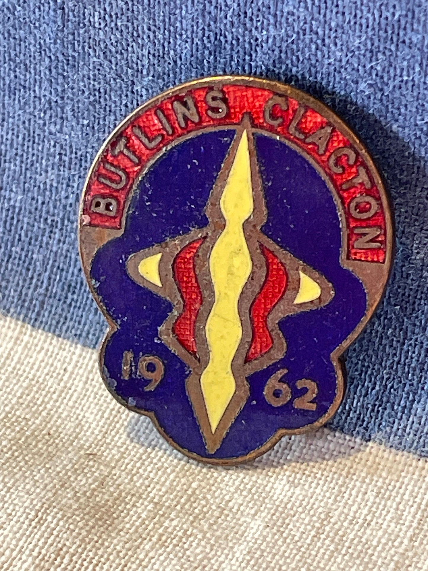 A Vintage Enamel Butlins Holiday Camp Clacton 1962 Pin Badge by J R Gaunt of London 26mm tall