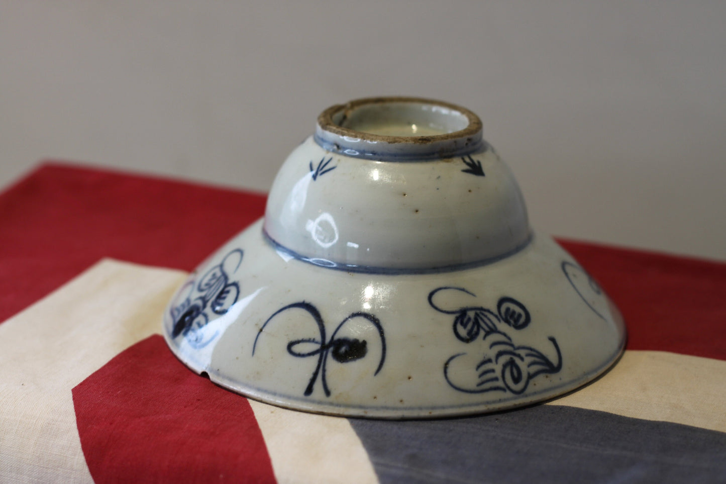 A Chinese Ceramic Blue and White Bowl With Fluted High Rim 16.5cm Diameter Marks to Base