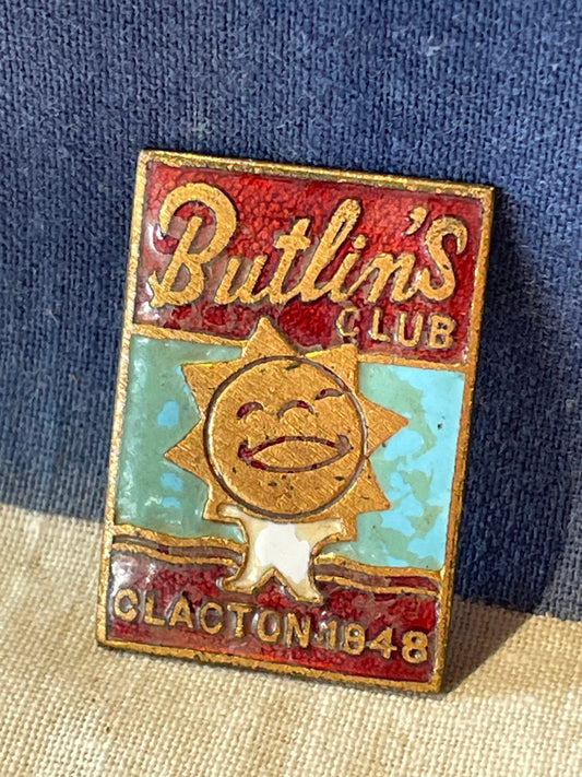 A Rare Vintage Enamel Butlins Club Holiday Camp Clacton 1948 Pin Badge 30mm tall