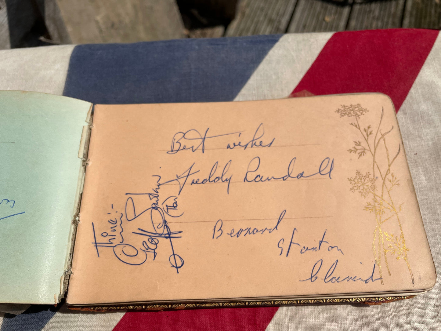 Very rare Autograph Book collection From 1899 to 1960's -Anecdotes of Musicians and Actors, Ronnie Scott, Tommy Steele, Sir Thomas Hicks