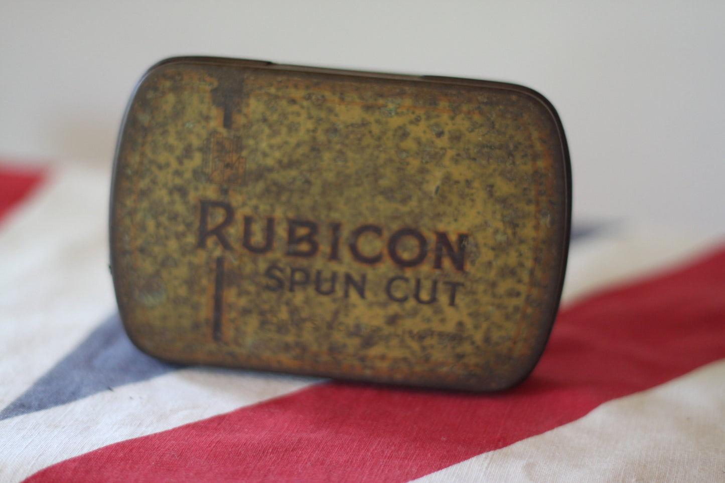 A Vintage Rubicon Spun Cut John Sinclair Ltd Pipe Tobacco Tin 10.5x8x2cm