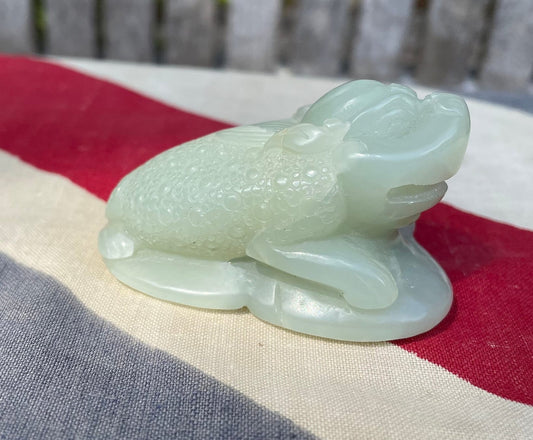 A  Chinese  Feng Shui  Green Jade Money Figure of a Three Legged Toad  6.5cm Long