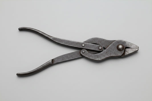 A Pair of Military Folding Antique Iron Barbed Wire Pliers/Cutters by Carr Wild and Co Ltd dated 1917