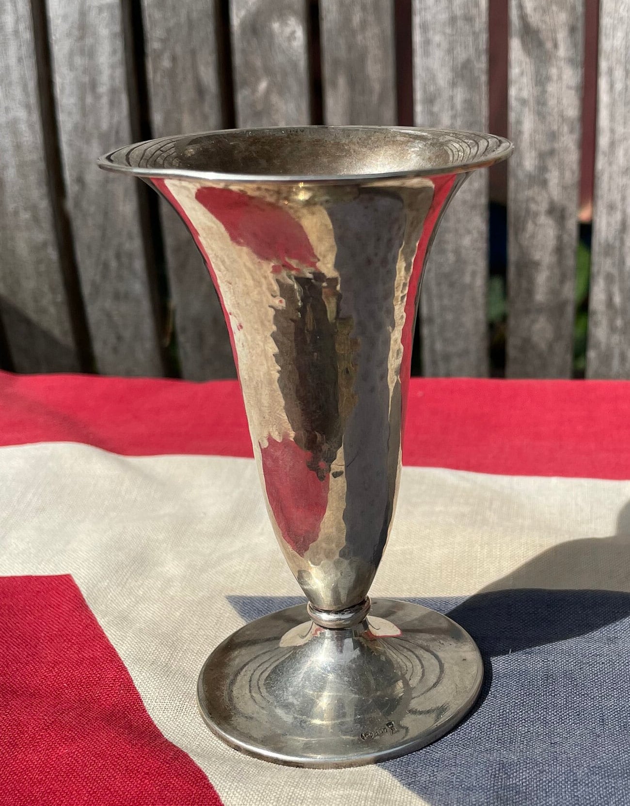 A German Arts & Crafts 800 Grade Silver Vase/Goblet With Planished Body, 10cm High, 39.0g by Otto Wolter