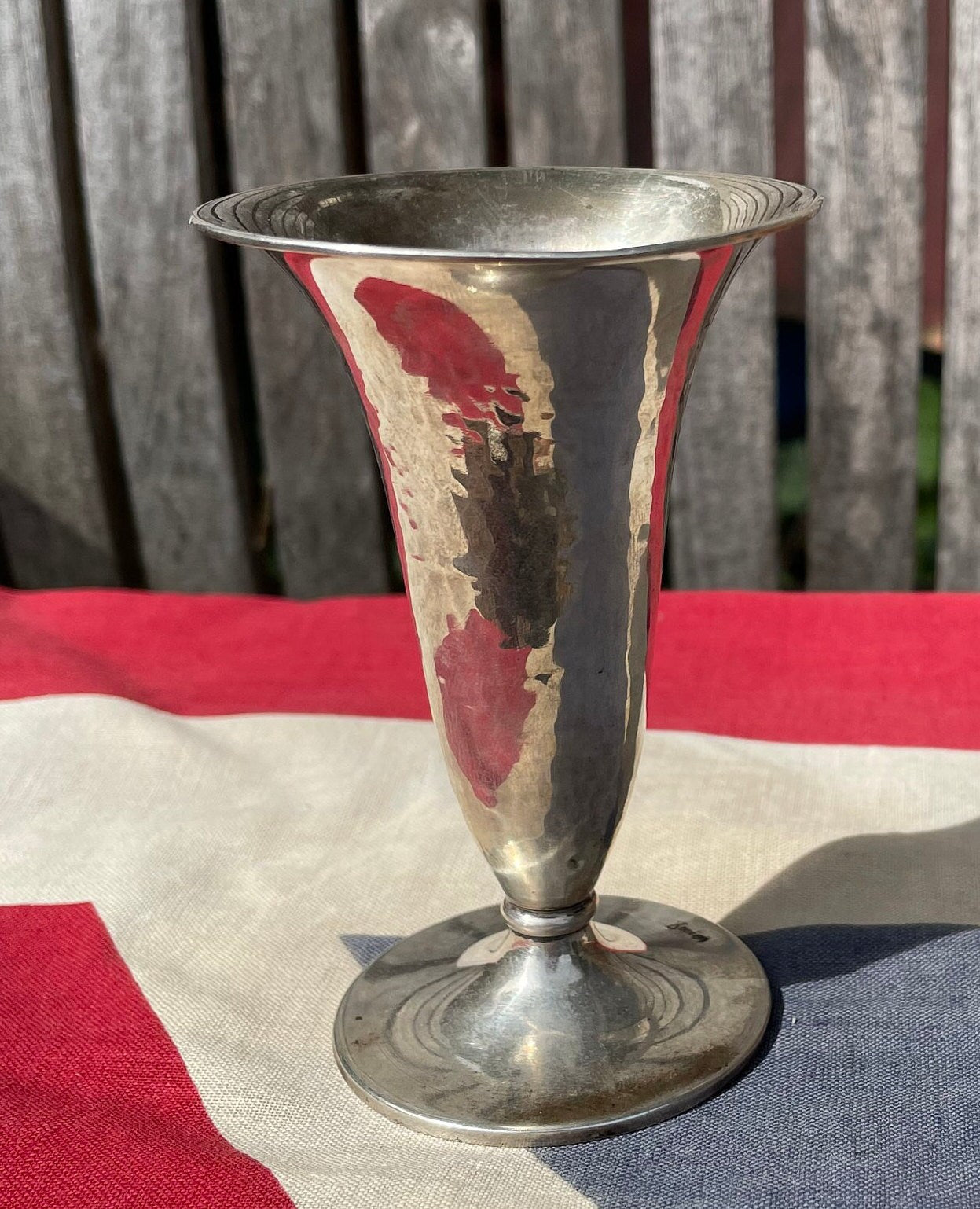 A German Arts & Crafts 800 Grade Silver Vase/Goblet With Planished Body, 10cm High, 39.0g by Otto Wolter