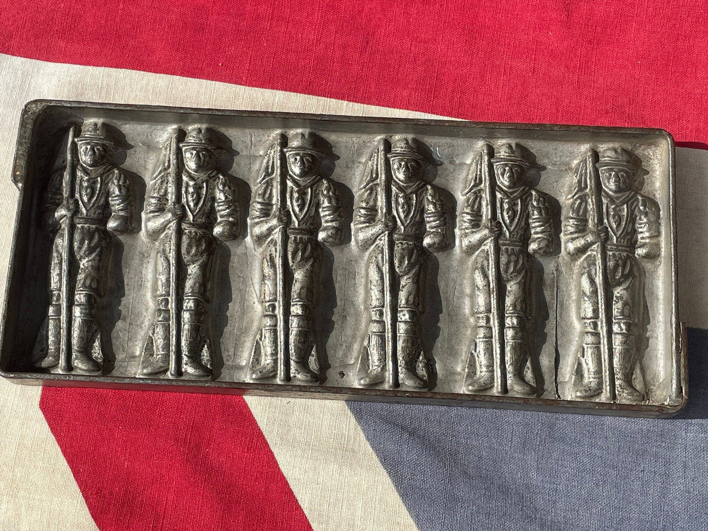 A  Rare Vintage Chocolate Mould With 6 Soldiers Marked Birmingham 20cm Long