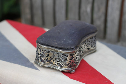 An Edwardian Hallmarked Silver Jewellery Box - Pierced Decoration Chester 1907 Cornelius Saunders & James Francis Hollings Shephard