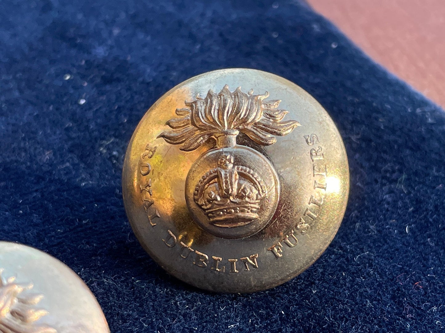 Three Royal Dublin Fusiliers Buttons by Gaunt of London 26mm Diameter c1915