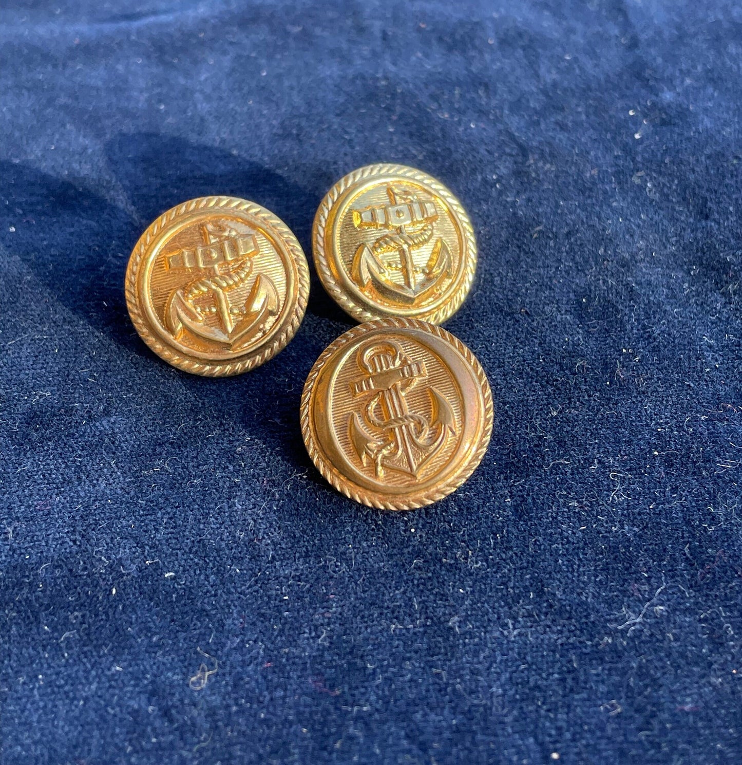 Three German Kriegsmarine/Navy Golden Shoulder Buttons 24mm Diameter