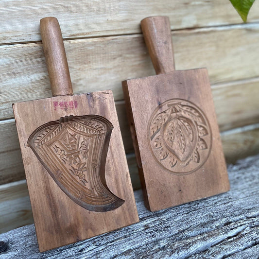 A Couple of Hand Carved 19th/early 20th Century Japanese Wooden Reversible Rice Moulds Longest 13cm incl. Handle