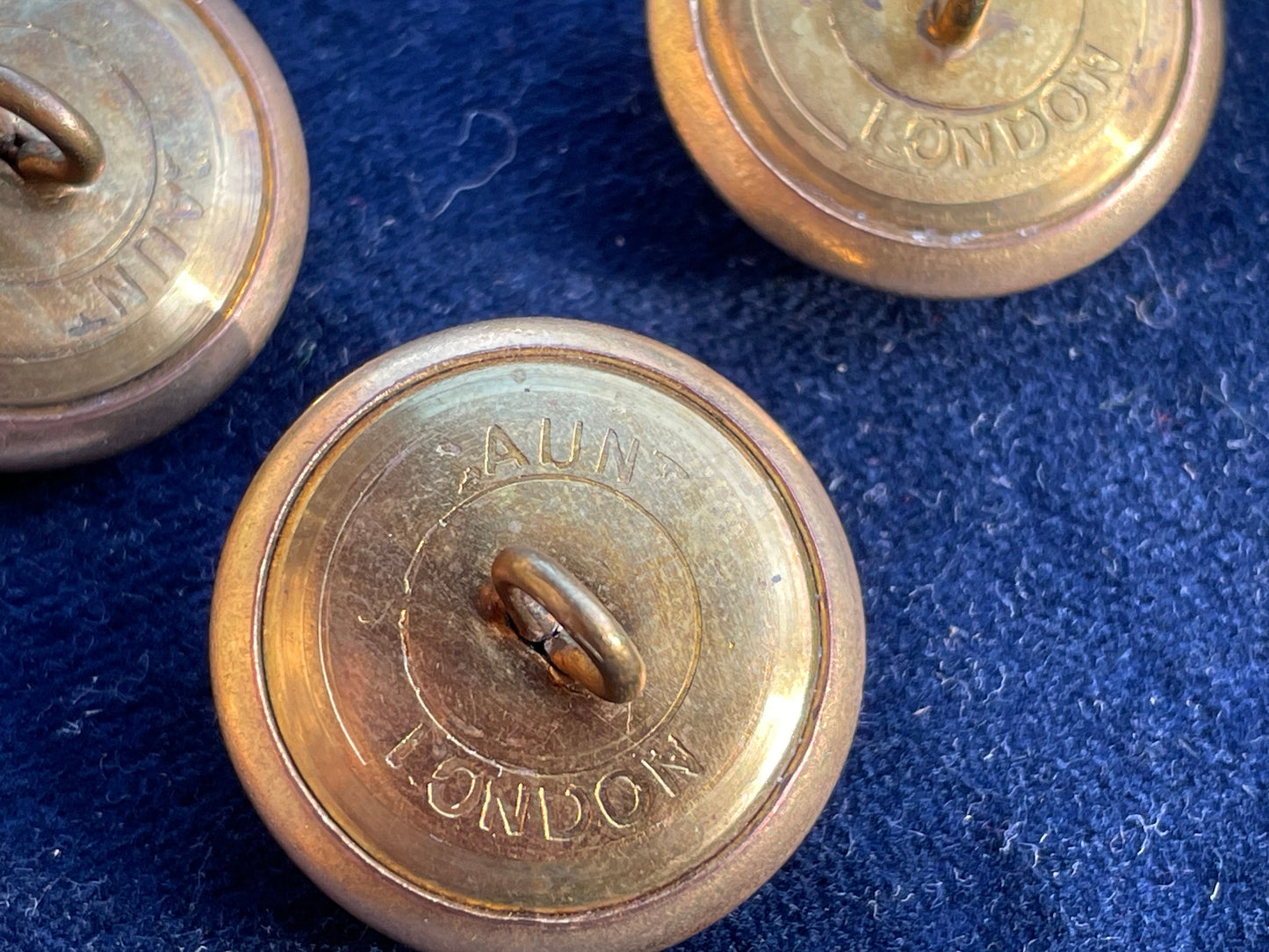 Three Royal Dublin Fusiliers Buttons by Gaunt of London 26mm Diameter c1915