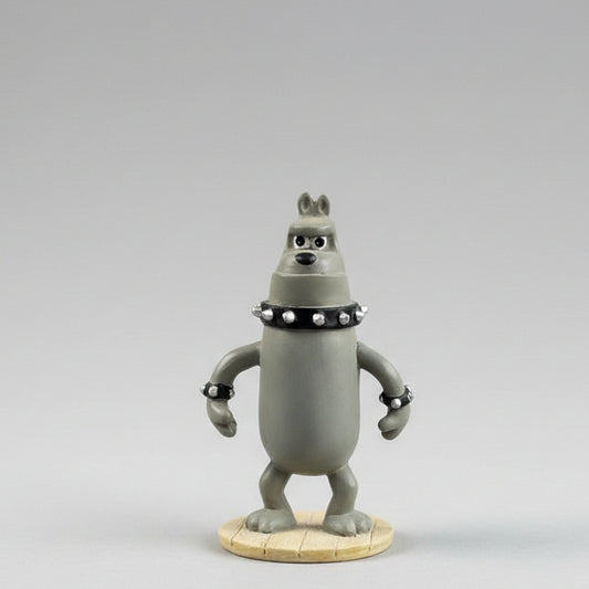 A 1989 Ceramic Collectable Figurine of Preston The Bulldog  From Wallace and Gromit 10.5cm Tall