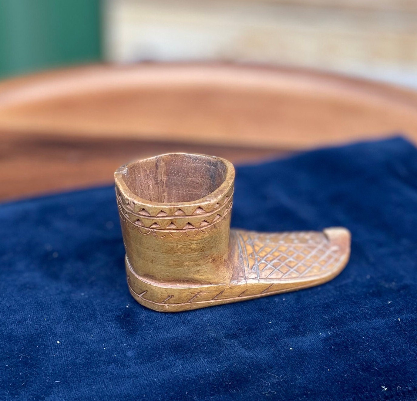 A Vintage Wooden Folk Art Vesta in the Form of a North American Indian Moccasin Boot 9cm Long c1940's