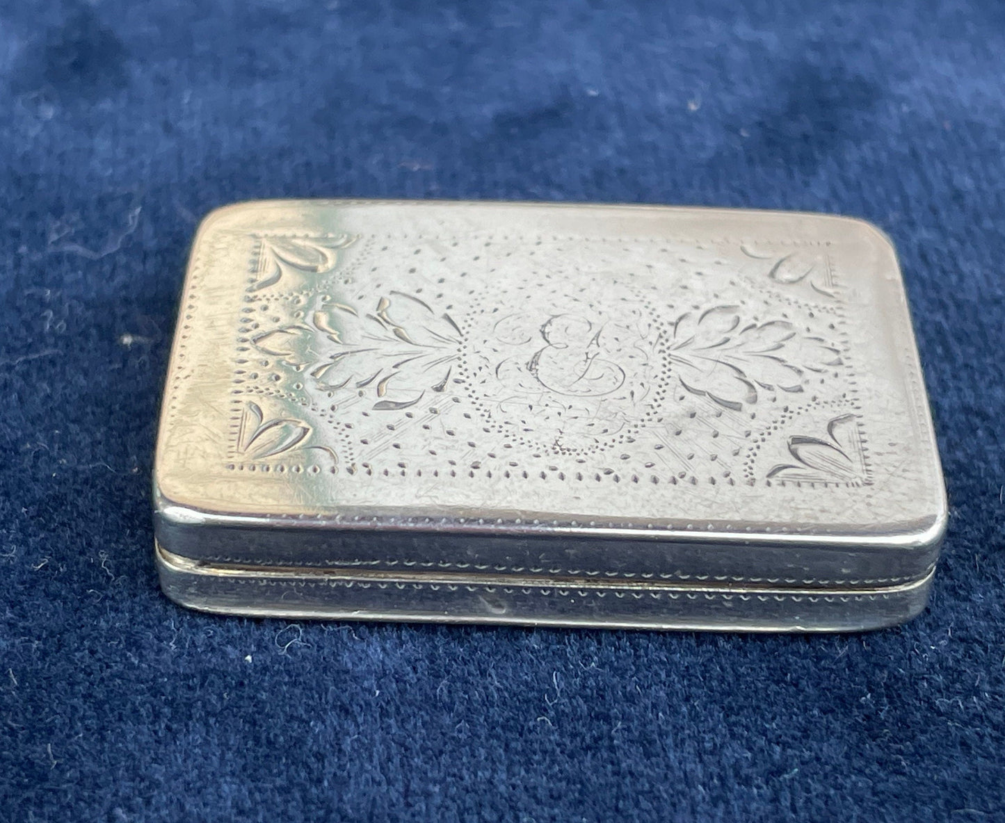 A Georgian Solid Silver Vinaigrette By Joseph Willmore Birmingham 1807 - 3.4cm Wide