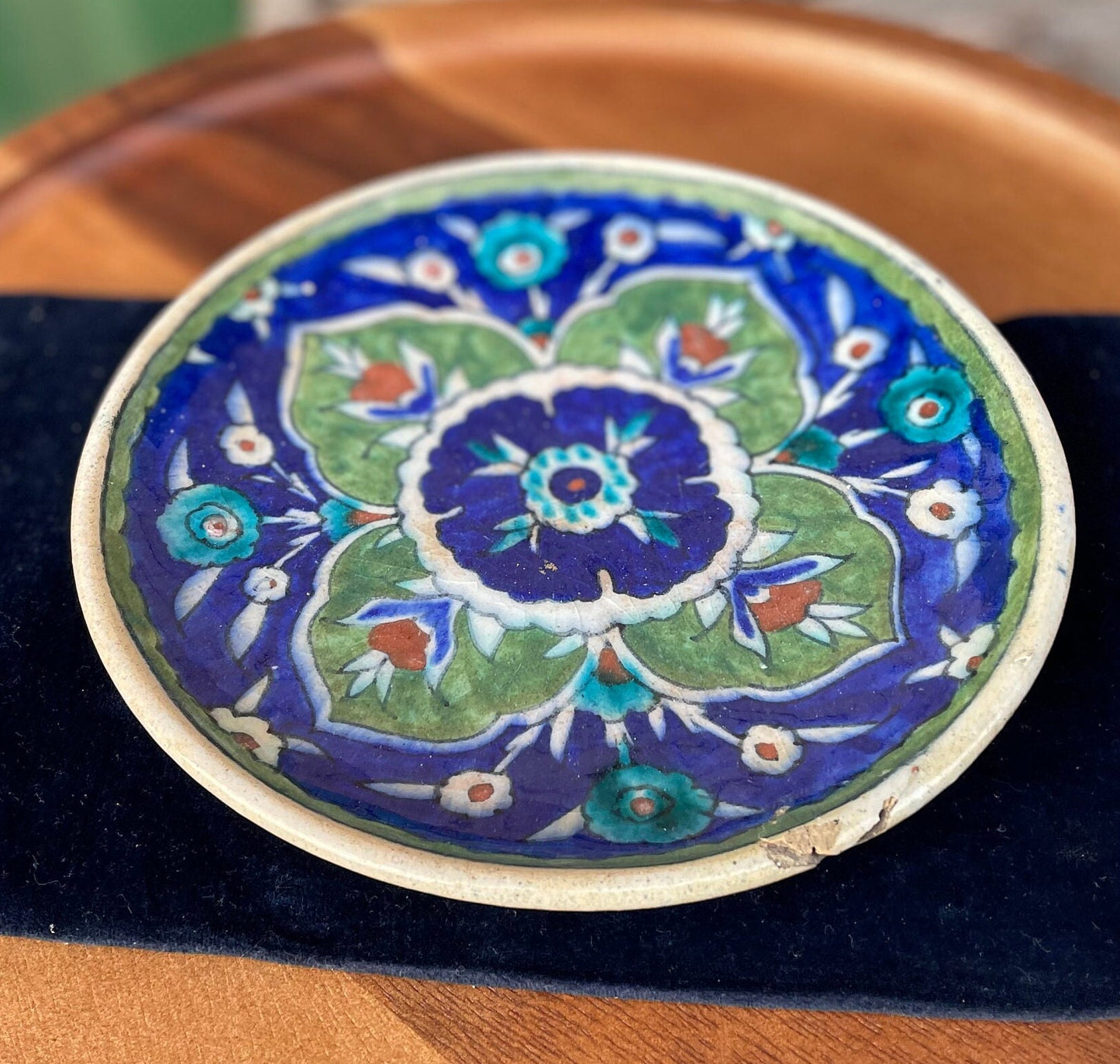 A Palestine Stamped Iznik Style Pottery Floral Dish With Unglazed Foot - c1920's 18.5cm Diameter