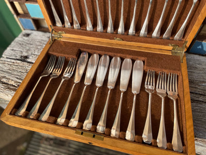 A Boxed Silver Plate Fish Knife Cutlery Set by Martin Hall and Co- Birmingham - c1910 - 2.5kg