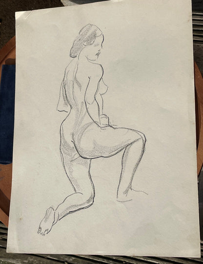 An unsigned rapid sketch of a female nude 28x38cm