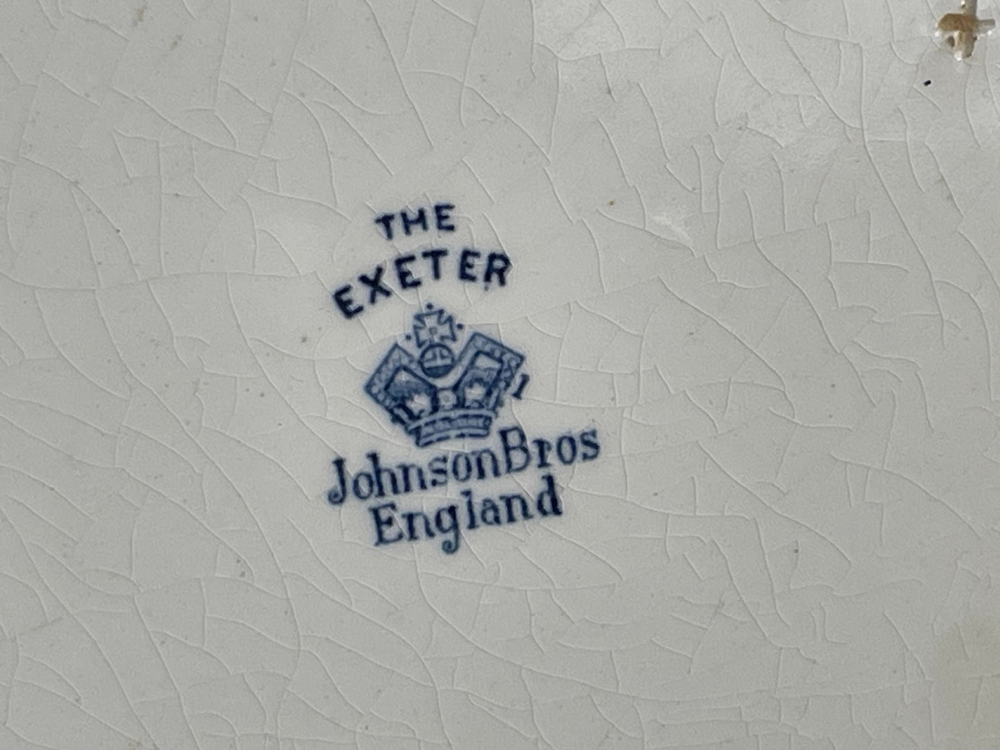 Dinner plate in Exeter pattern, created by Johnson Bros. in the 1910's.