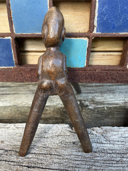 Senufo carved wooden Ancient Mother figure, height 17cm