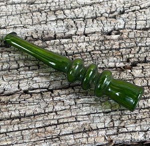 Victorian green glass cheroot holder 6cm long