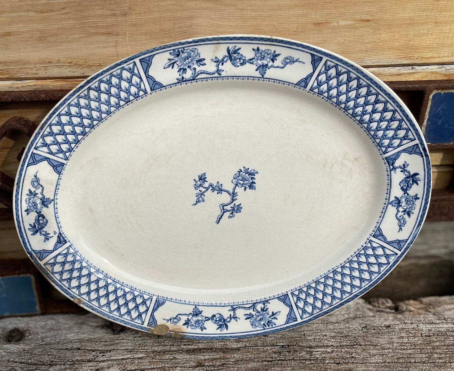 Antique dinner plate in Exeter pattern, created by Johnson Bros. in the 1910's.