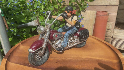Guillermo Forchino “The Motorbike” Sculpture – Comic Art Figurine – 1980s Design – 25cm Long – Excellent Condition