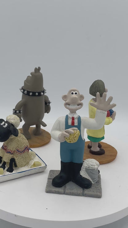 Wallace & Gromit A Close Shave Figurine Set x4 | Wallace Window Cleaner, Preston, Shaun & Wendolene