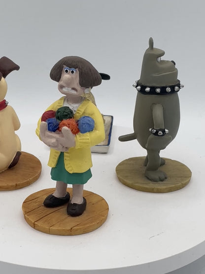 Wallace & Gromit A Close Shave Figurine Set x4 | Wendolene, Preston, Gromit & Shaun