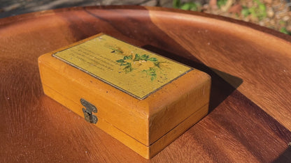 Small Victorian wooden jewellery casket with friendship motif 10.5cm wide